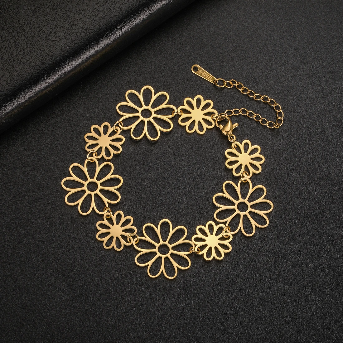 1pc Nine Petal Flower Bracelets for Women Girl Stainless Steel Hollow Fashion Floral Bracelet Bohemian Jewelry Gift