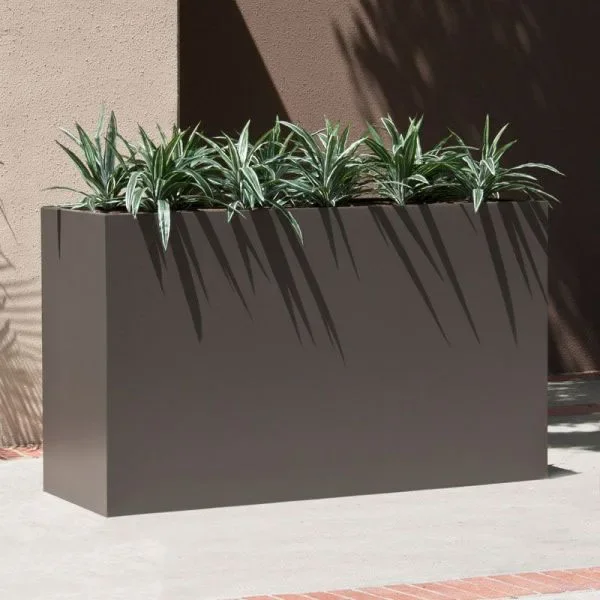 Black Aluminum Decorative Flower Pot Planter / Customized laser cutting Large Metal Planter