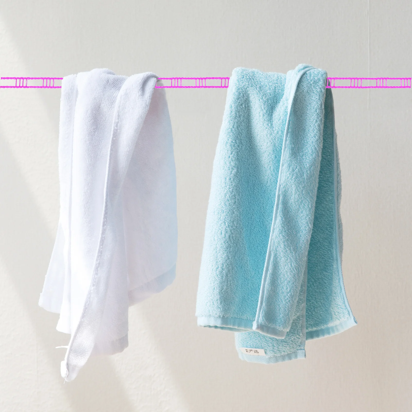 

3 Rolls 10M Green Outdoor Travel Clothesline Portable Heavy Duty Nylon Retractable Laundry Line for Home Use