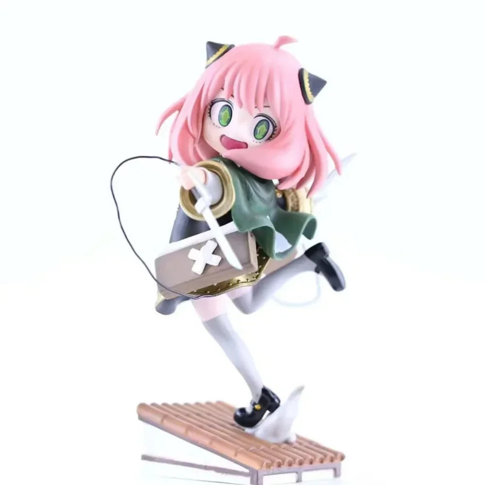 

Anime Spy Family Anya Forger Cos Levi Ackerman PVC Action Figure Collectible Model Doll Toy 17CM