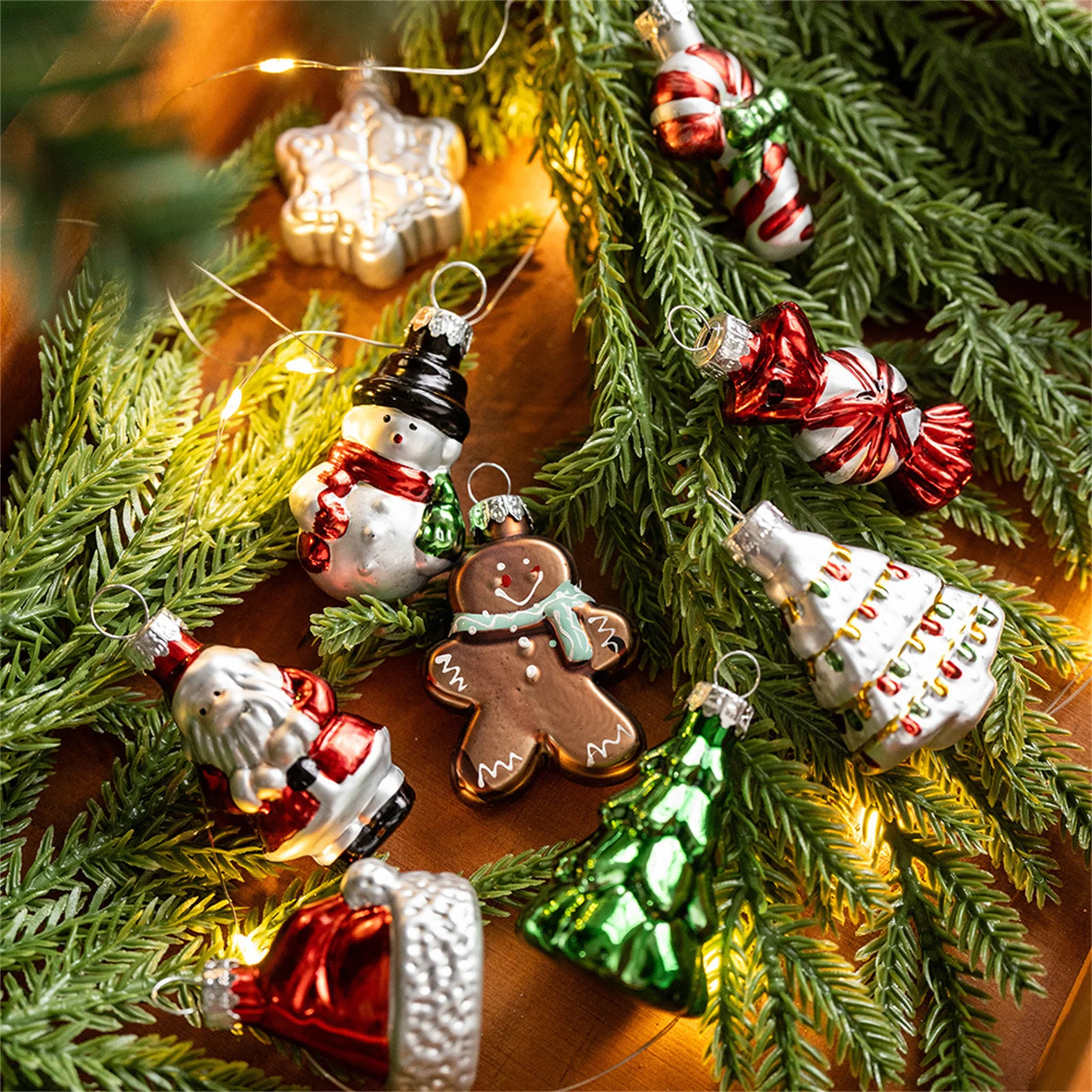

9pcs Christmas Tree Pendant Creative Hand Drawn Glass Santa Claus Snowflake Snowman Shaped Pendant 2025 Xmas Party Decor Props