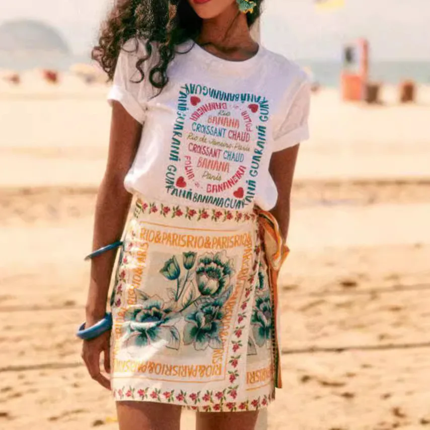 Falda corta de verano con estampado floral, de encaje, informal, a la moda, estilo urbano, línea A, de poliéster, para mujer.