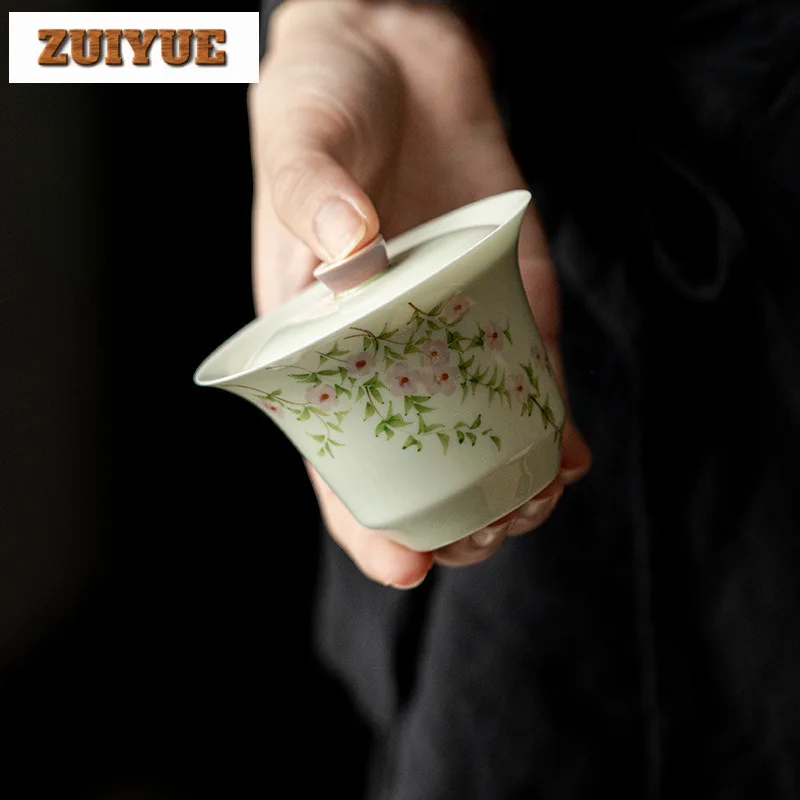 125ML Hand-painted Rose Gaiwan Elegant Thin Tire White Porcelain Tea Tureen Tea Making Cover Bowl Teaware Items Supplies Craft