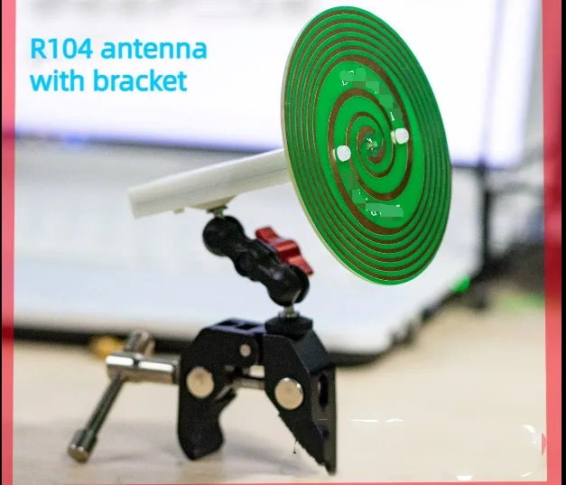 R104 Ultra-wideband Circularly Polarized Antenna 900MHz-7GHz Ultra-wideband Antenna Circularly Polarized