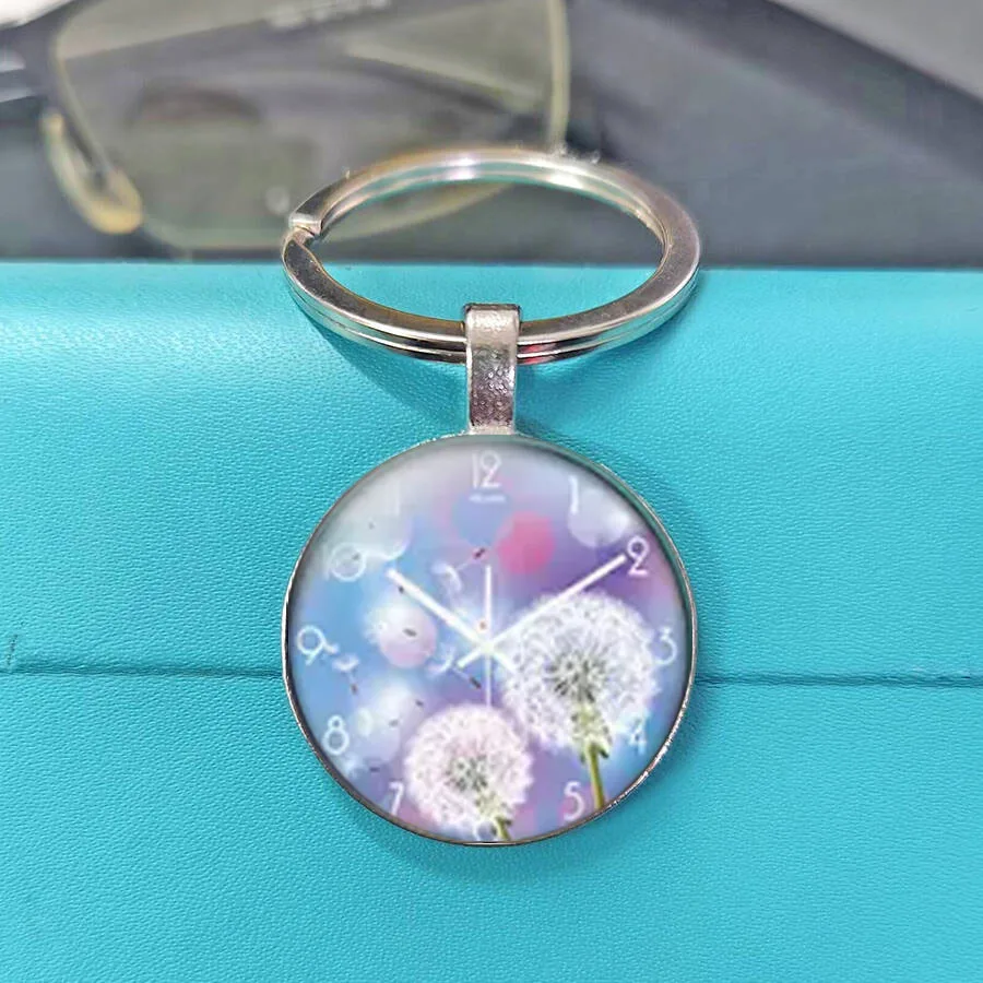 Black Silhouette Butterfly Shaped Clock Dial Keychain Minimalist White Key Holder Popular And Exquisite　Pendant