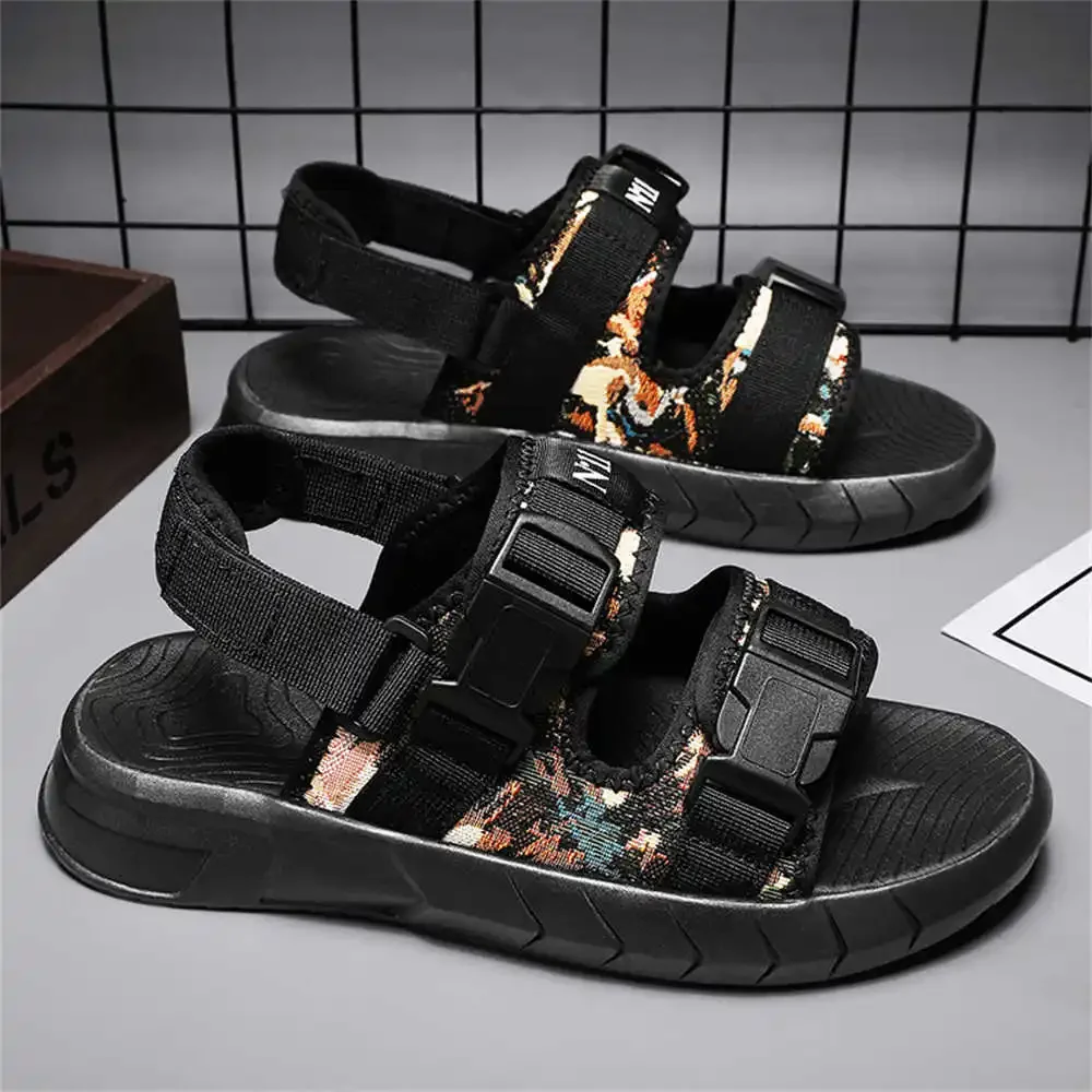 

Bicolor Light Slippers For Man Stylish Sandals Shoes Black Men's Tennis Sneakers Sports Sepatu Foreign Footwears Sapato