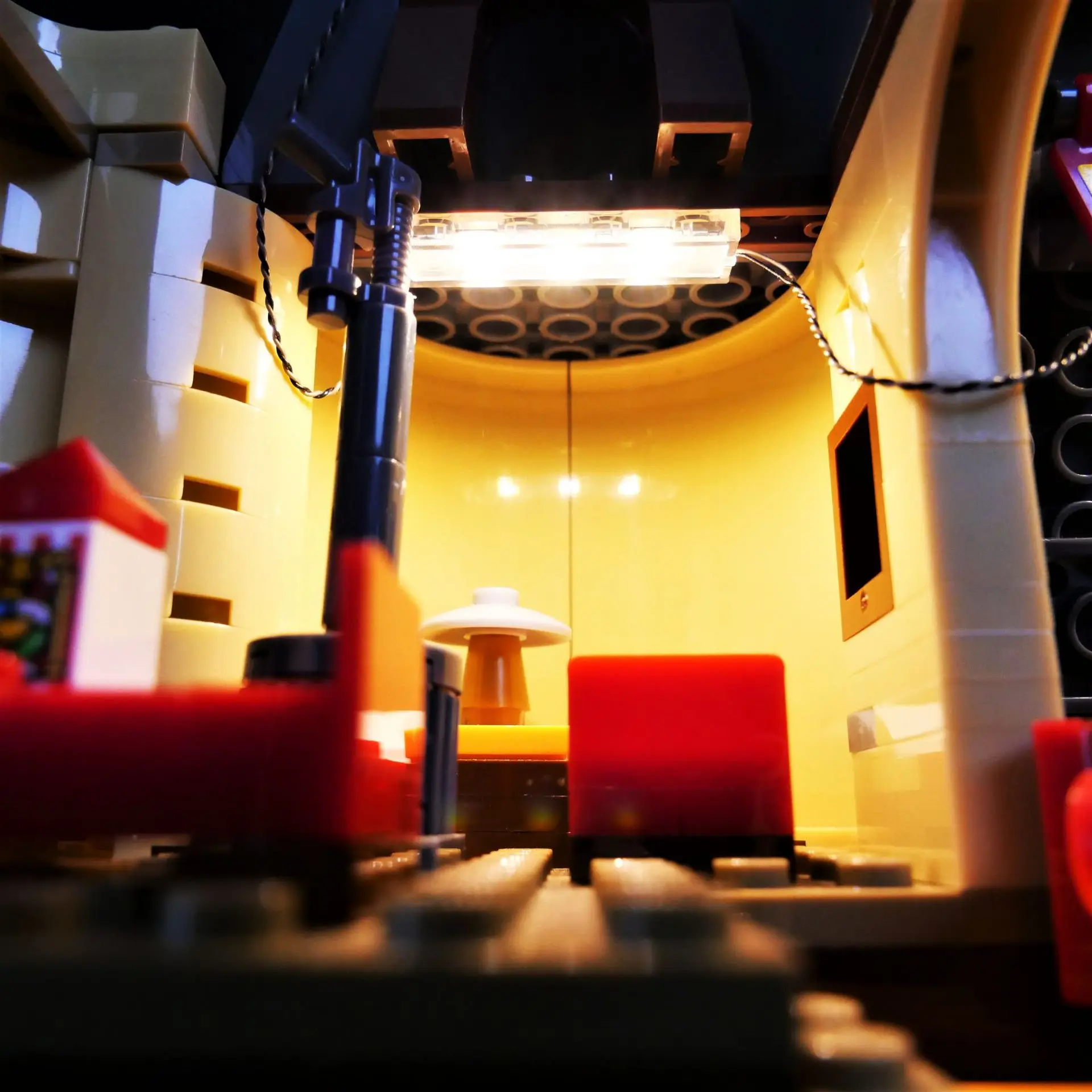 Maßgeschneidertes Premium-DIY-LED-Beleuchtungsset für Lego 76454 (nur LED-Licht, ohne Blöcke Modell). Hervorheben Sie Ihre Lieblingsgebäude