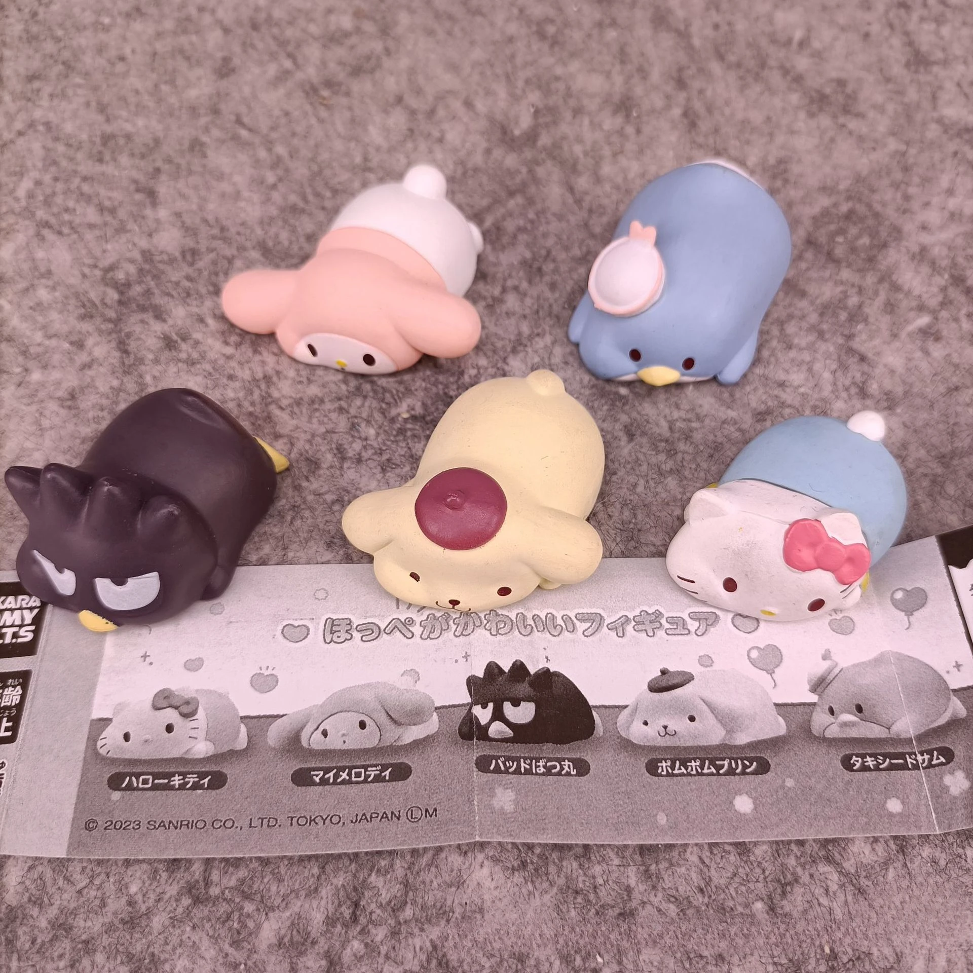 Sanrio deitado postura olá kitty ruim BADTZ-MARU pom purin minha melodia pinguim presentes brinquedo modelo anime figuras coletar ornamentos