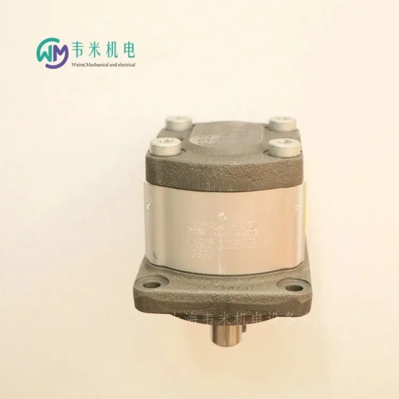 

0510525024/AZPF-11-011RFO30MB Шестеренчатый насос со встроенным регулирующим клапаном для промышленных гидравлических систем