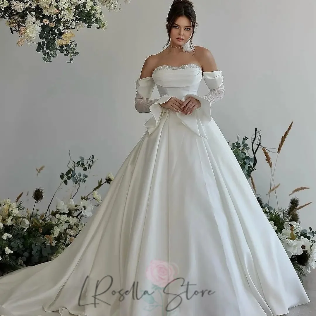 Sweetheart Neckline Pleat Satin Royal Princess Wedding Dress with Chiffon Sleeves Sequined Pearls Court Train Women Dress