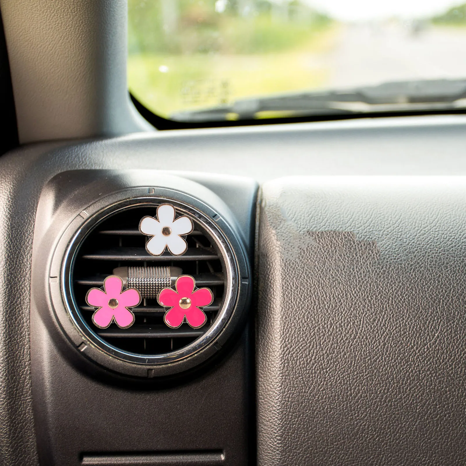 

1 set Women Interior Flower Car Decor Perfume Outlet Interior Car Air Conditioner Clip Scent Vent Teen Freshener