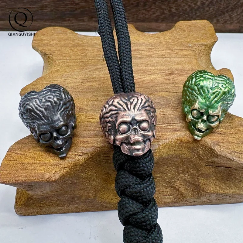 Science Fiction Creature Martian Head Sculpture Brass Knife Beads Outdoor EDC DIY Paracord Lanyard Pendant Bracelets Accessories