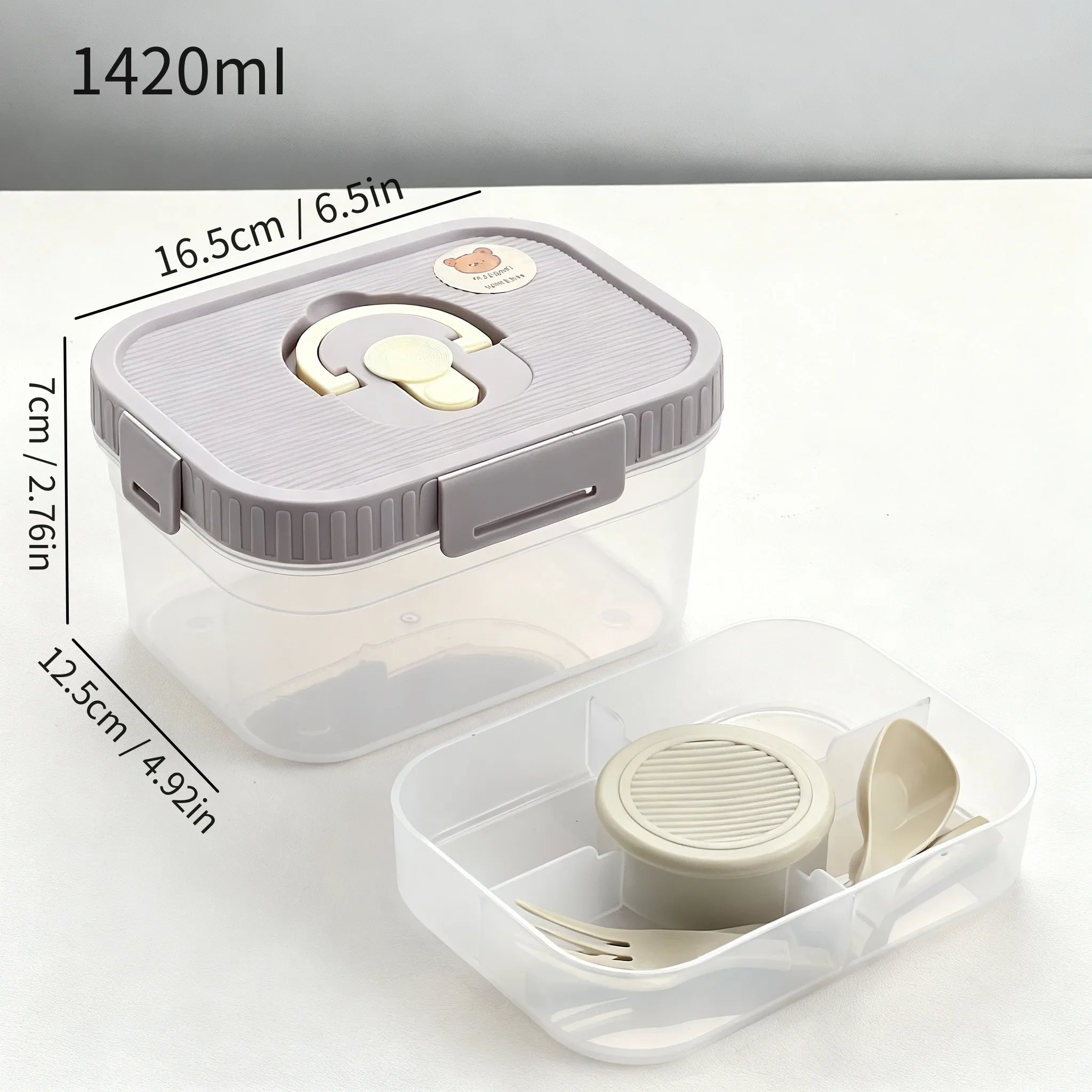 Draagbare, dubbele lunchbox van kunststof met vakken, inclusief sausbakje en bestek, groot volume, geschikt voor fruit, salades en andere voedingsmiddelen, en magnetronbestendig.