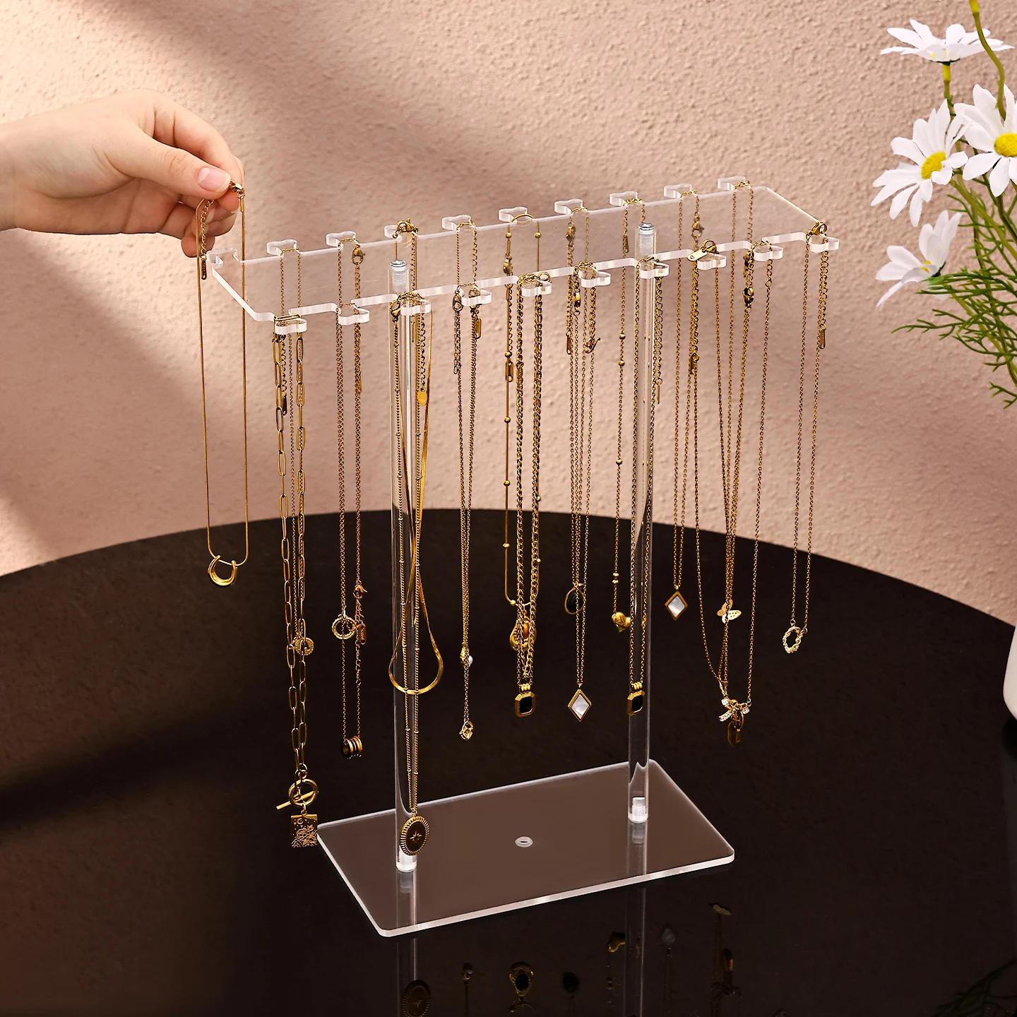 Detachable Transparent Heart-Shaped Necklace Display Rack