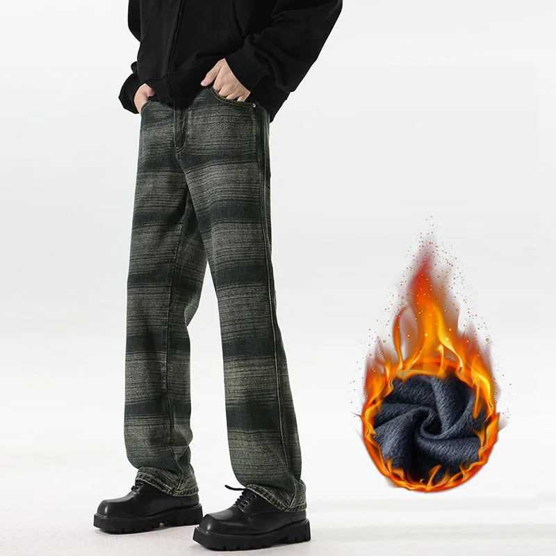 กางเกงยีนส์เดนิมลายทางผู้ชายแบบวอร์ม ซักฟอก สไตล์อเมริกัน สตรีทแวร์ ทรงหลวม ขากว้าง ทรงตรง แฟชั่นลำลอง สำหรับฤดูหนาว