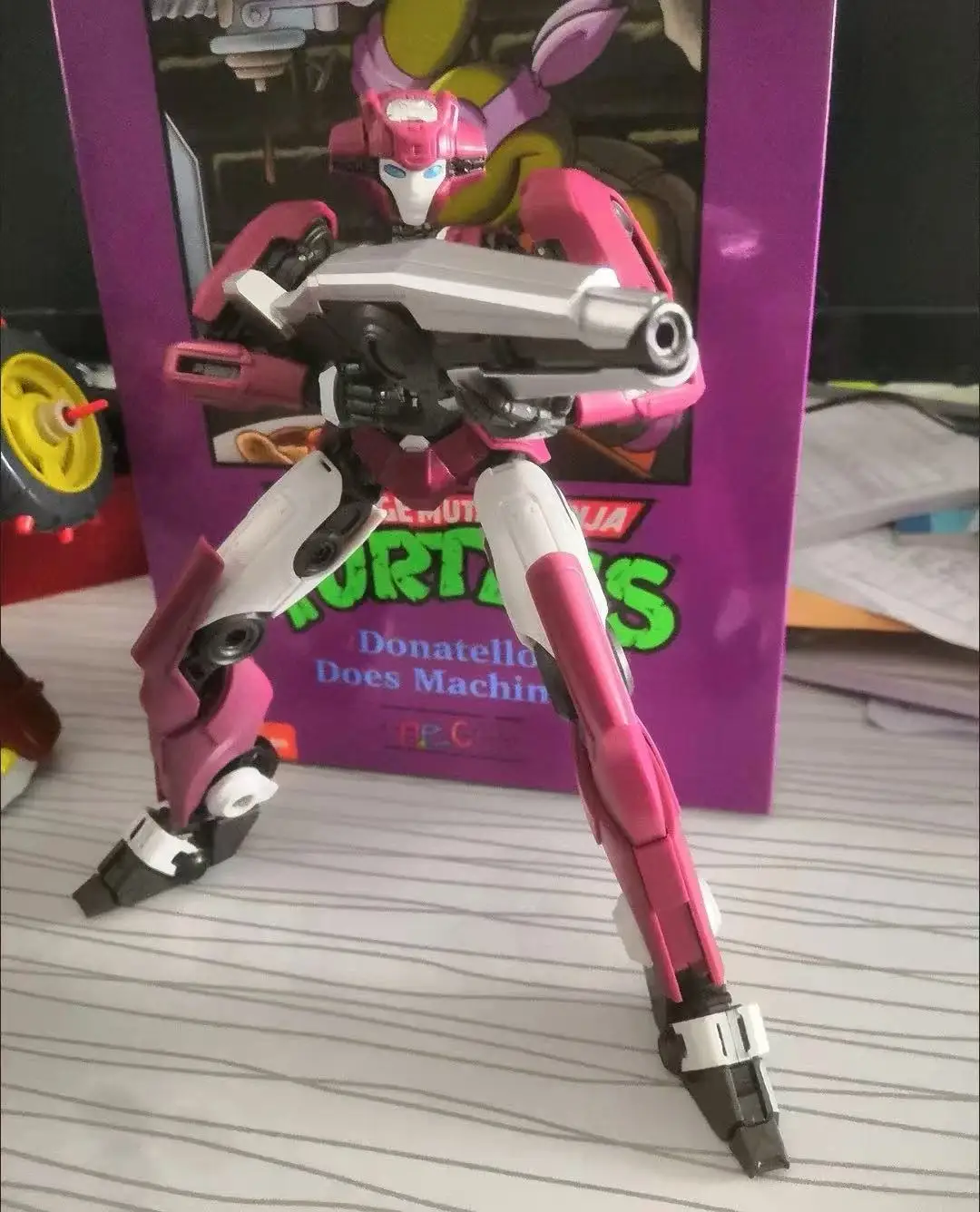 ELITA-1 Arcee ELITA 17.5cm Transformers ONE Zębaty Robot Model do Składania Figurki Akcji Zabawki Roboty Nowy Produkt