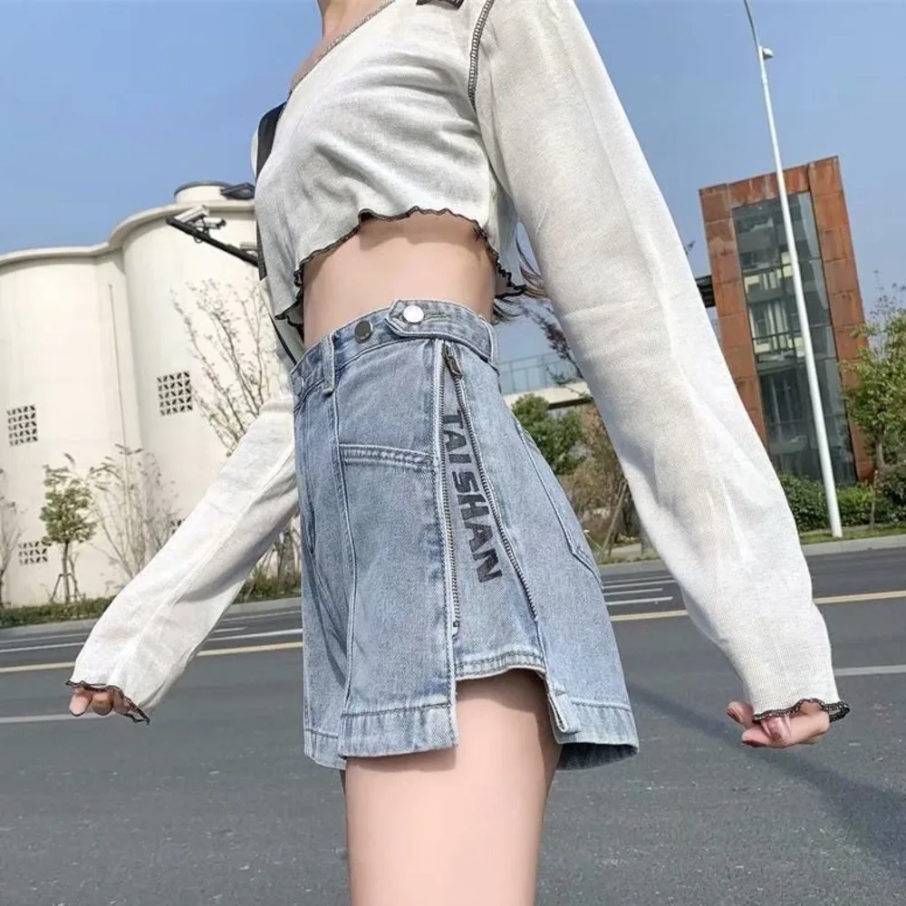 

Fashion New Summer Women High Waist Button Wigh Leg Jeans Shorts Casual Female Loose Fit Blue Denim Shorts