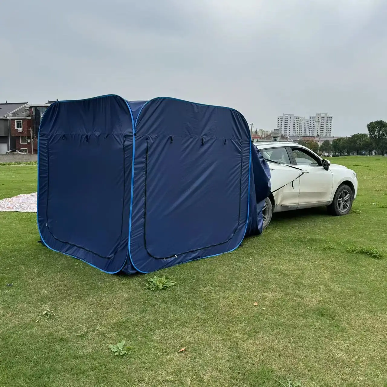 

Fully Automatic Rear Tent Rear Trunk Tent Anti-mosquito and Rainproof SUV Off-road Car Outdoor Camping Car Side Awning Tents