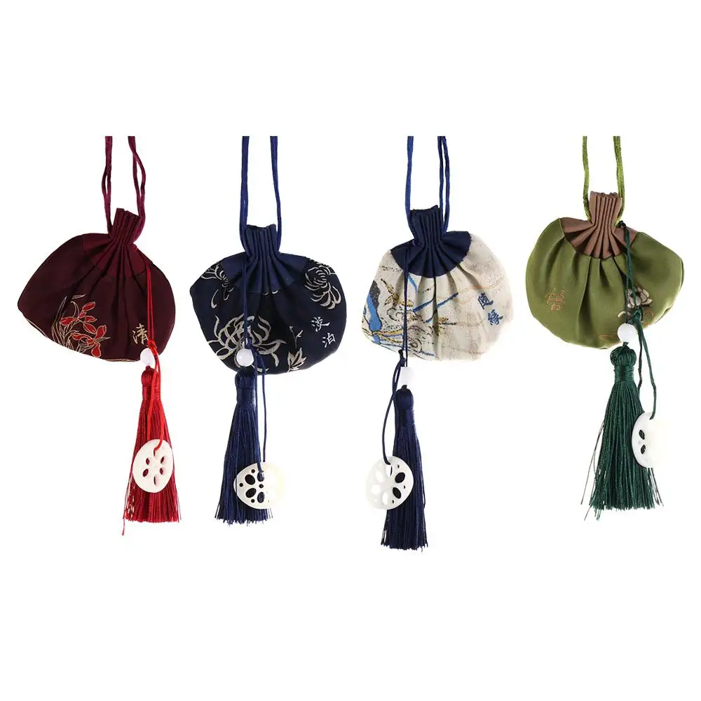 

Lotus Root Slices Pendant Small Purse Blessing Bag Jewelry Storage Bag Han Cloth Pocket Chinese Style Pouch Carry on Sachet