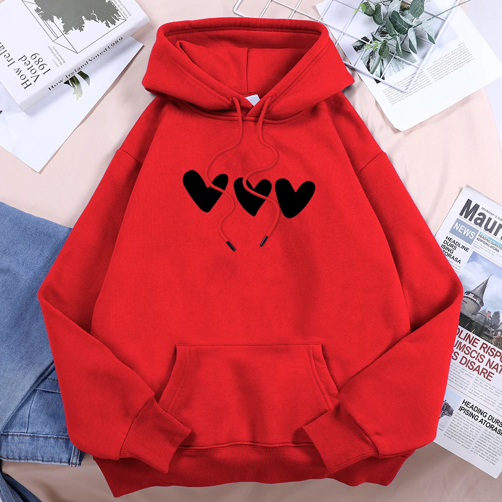 Black Heart Printing Women Hooded Fleece Comfortable Hoodies Crew Neck Casual Hoodie Classic Harajuku Fashion Female Tracksuits