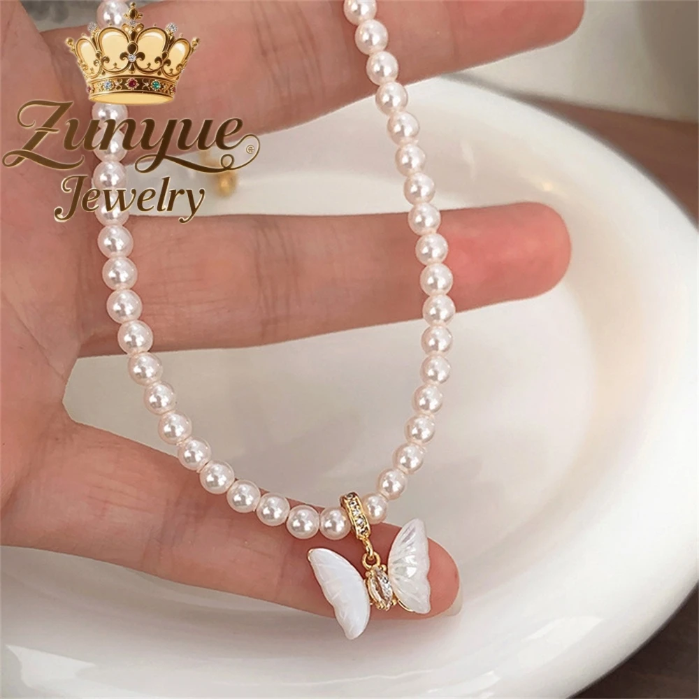 

Natural Pearl Butterfly Pendant Necklace Collarbone Chain Versatile, Light Luxury And Niche Necklace Accessory Fashion Jewelry