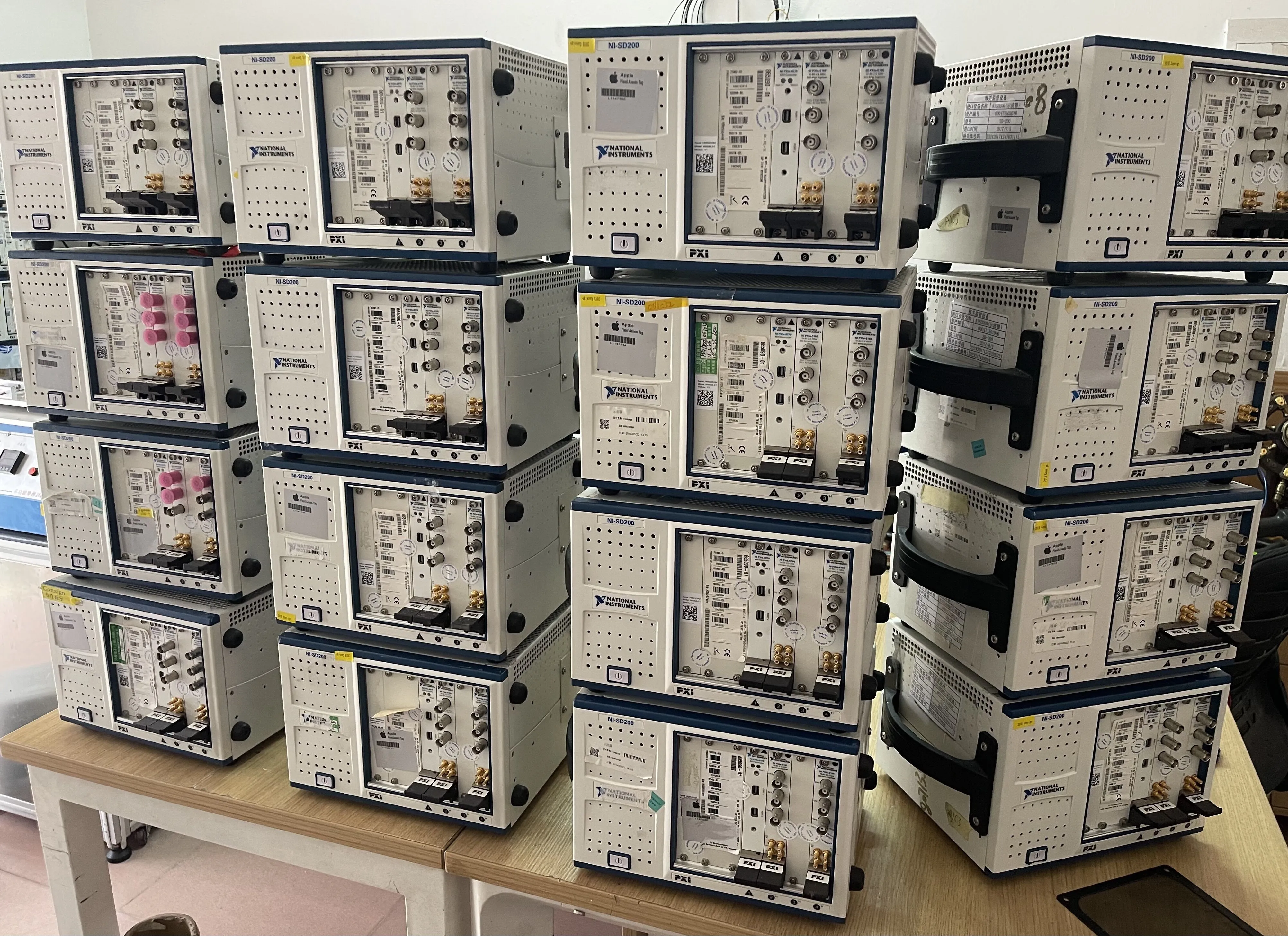 США NI PXI-1428 (рамка PXI, модуль приемника)