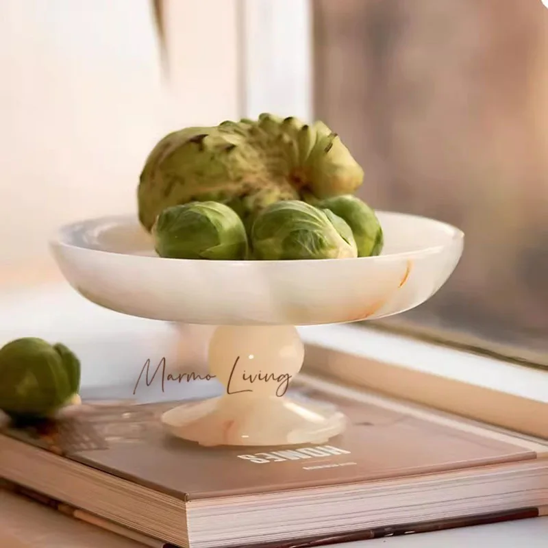 

French medieval quiet style natural jade high-end fruit plate villa designer model hotel decoration ornaments
