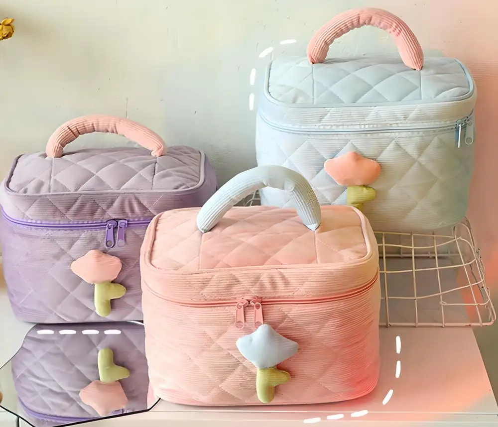 

Tulip Flowers Fashion Women Cosmetic Bag Soft Corduroy Large Capacity Travel Portable Make Up Organizer Storage Zipper Bags