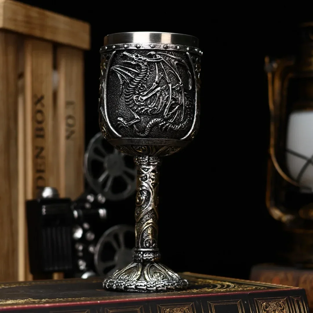 New Halloween Skull Retro Goblet 3D Relief Gothic Style Stainless Steel Liner Cocktail Red Wine Glass Personalized Gift