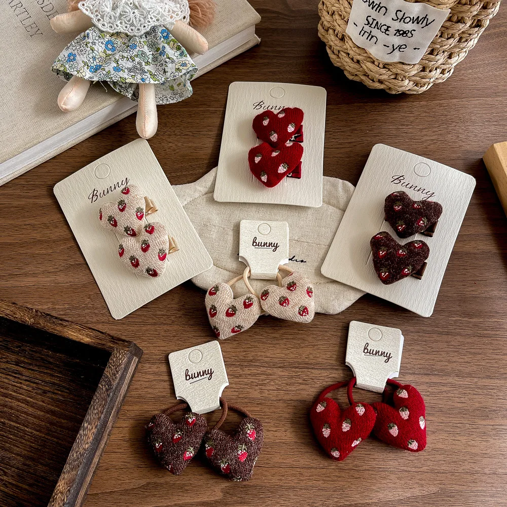 2pcs Strawberry Hair Clips Love Hairpin Hairclip Retro Girl Elastic Hair Band Bangs Side Clip Headwear Hairpin Hair Accessories
