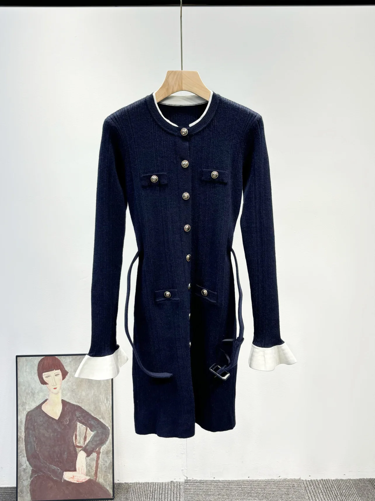 2025 Women Autumn New Light Luxury Contrast Color Knit Dress