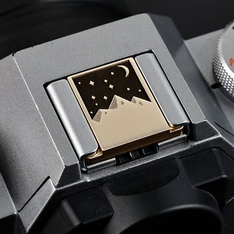 كاميرا الحذاء الساخن غطاء لنيكون Z8 D850 سوني A7C2 فوجي XT50 X100V لوميكس أوليمبوس كانون R6 كاميرا زخرفة المعادن غطاء الحذاء البارد