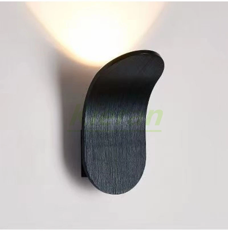 Nordic Modern Skateboard LED Wall Lamp Bedroom Dining Room Hotel Bedside Wall Lights Living Room Decoration Band-Aid Wall Lamps