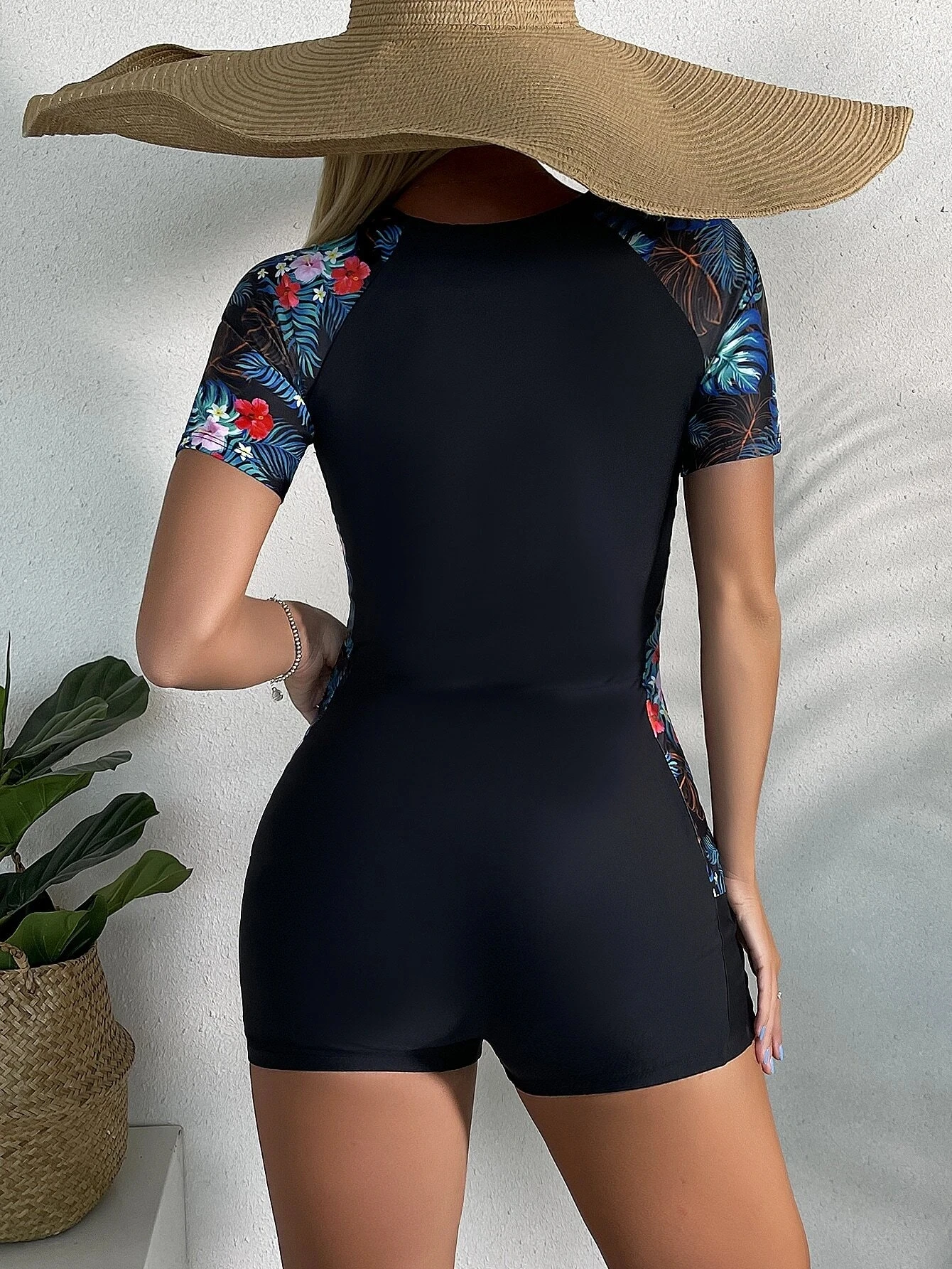 Short Sleeve Floral Print Zipper One Piece Swimsuit Monokini Swimsuit Sport Bodysuit Beach Bathing Suit Swim Women