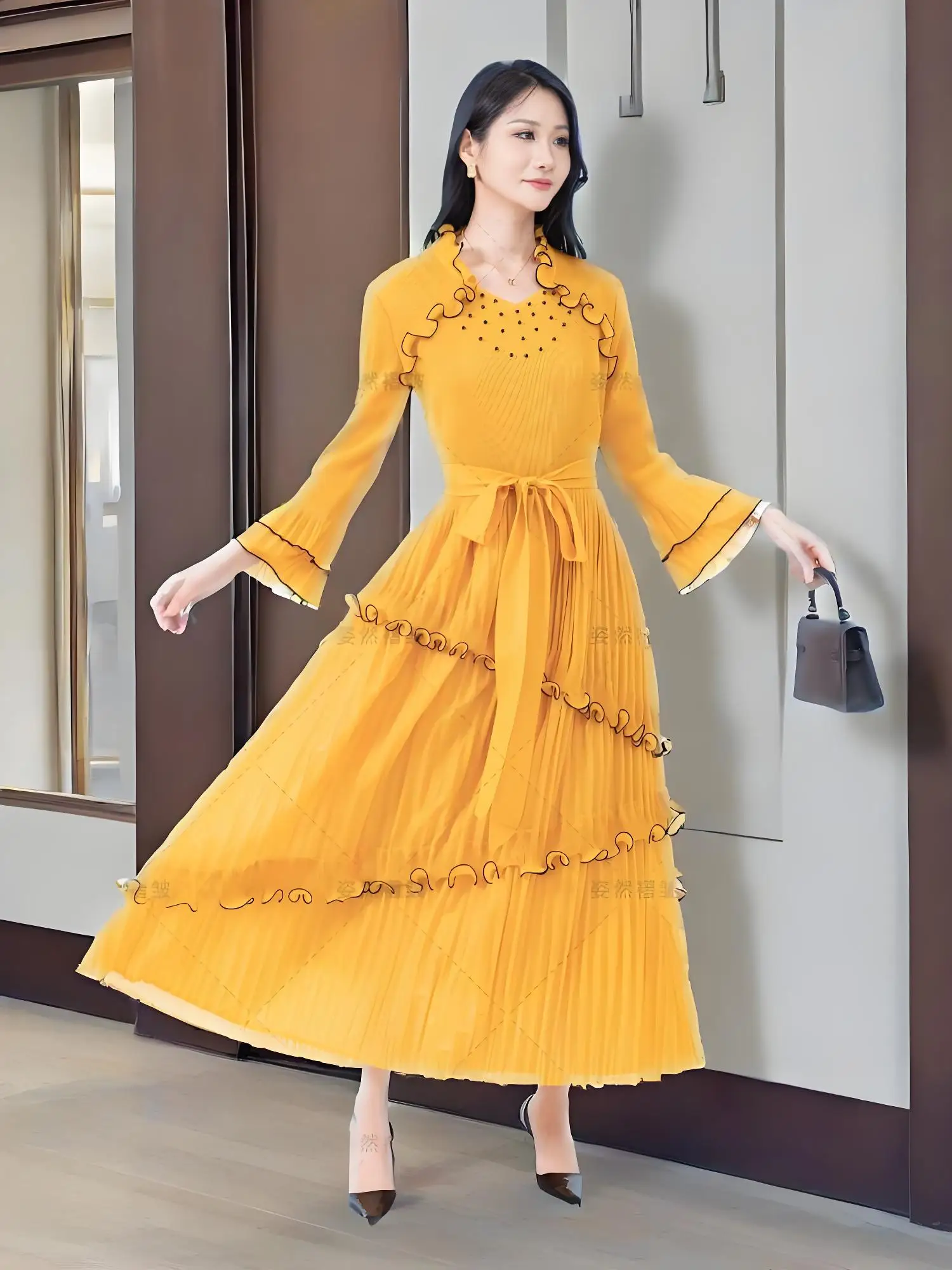 

Miyake's New 2025 Spring Dress Long Dress Pleated Light Luxury Temperament Women's Clothing High-end Fungus Edge Design
