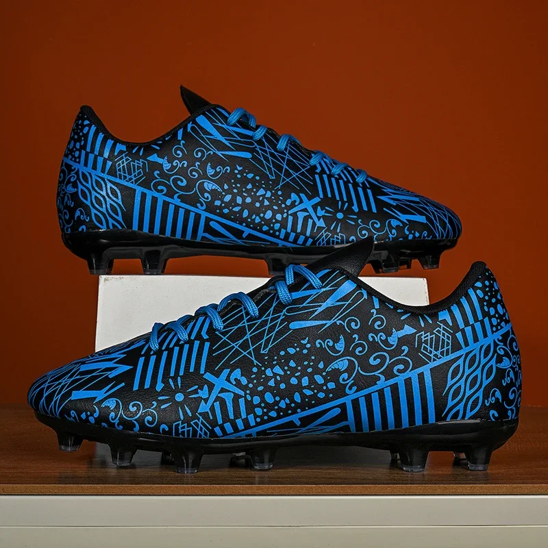 New Men's Soccer Shoes Outdoor Non-slip Football Shoes Man Futsal Sneakers Unisex Comfortable Low-cut Sports Shoes For Men Women