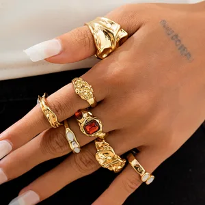 ingemark 7pcs/set 빈티지 불규칙 접힌 접힌 표면 반지 여성을위한 개방 반지 고스 붉은 모조 다이아몬드 손가락 반지 수요일 신부 보석 선물 8 최고의 판매 모조 다이아몬드 링 - №8