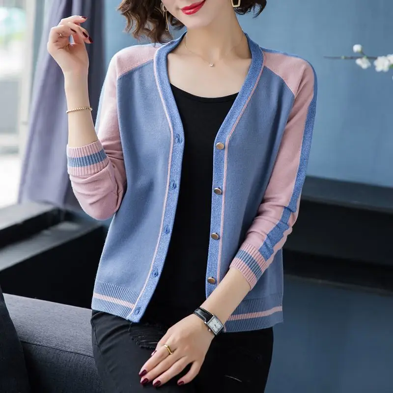 2023 Spring and Autumn New Knitted Cardigan V-neck Thread Short Sleeve Loose Office Lady Comfortable Versatile Female Sweater