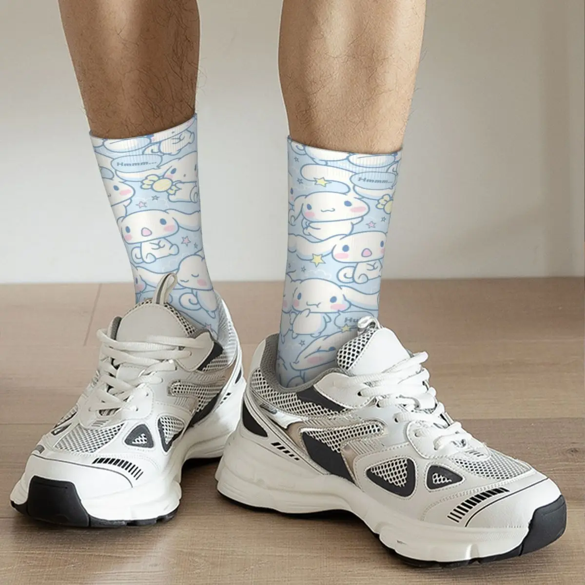 Cinnamoroll-Calcetines antideslizantes para hombre, medias cómodas coreanas con patrón de ciclismo, otoño