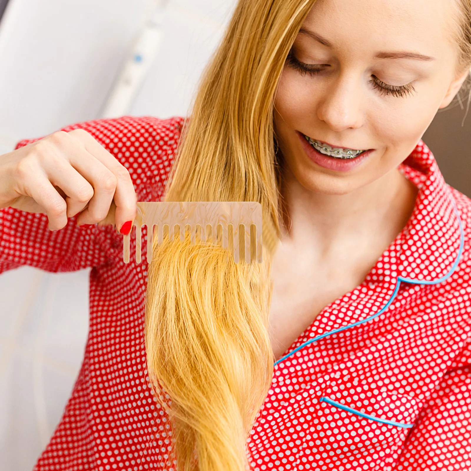 

2Pcs Rectangular Wide Tooth Hair Comb Easy Grip Comfortable for Natural Curly Hair Reduces Breakage No Pull Detangle Shampoo
