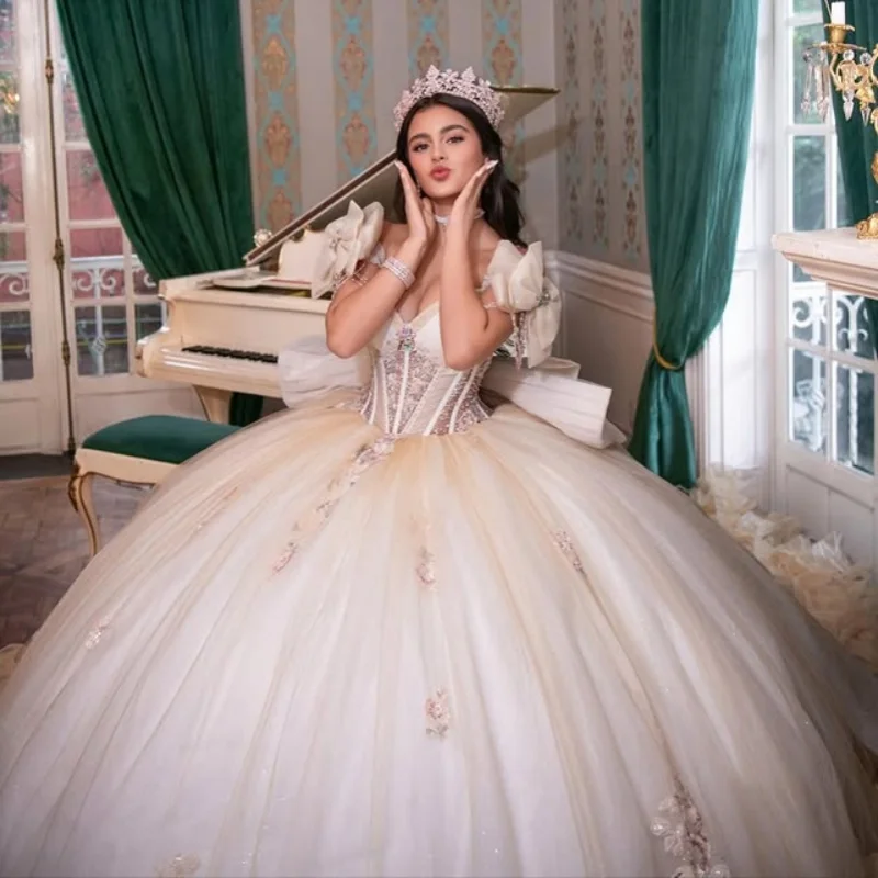 

Light Champagne Quinceanera Dress off-shoulder Lace layering flower decal Long tail vestidos de 15 Quinceanera ﻿Customize