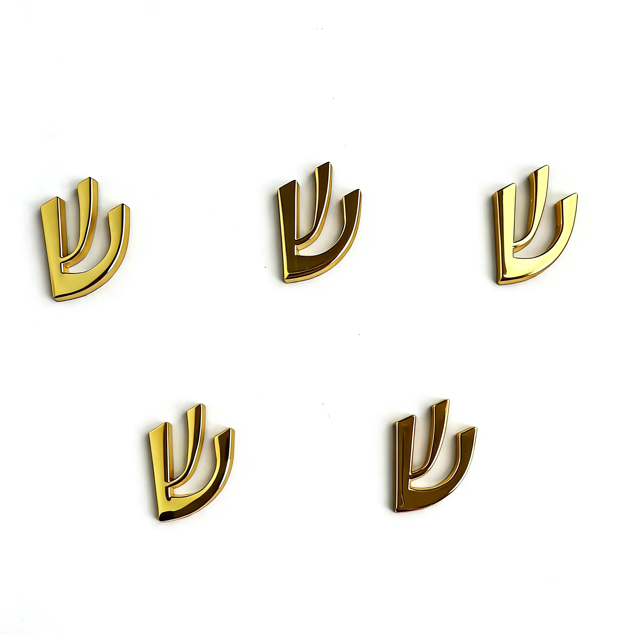 Hebrew Letter Shin for Mezuzah Metal Shin Yellow Gold small Shin Design Mezuza Shin for Israel Judaism