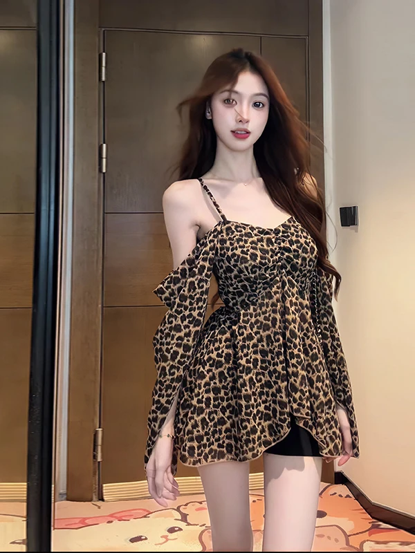 

Весенне-летняя новинка! Женская свободная блузка с длинным рукавом на одно плечо с поясом, дизайнерская модель, стройнящий топ с леопардовым принтом