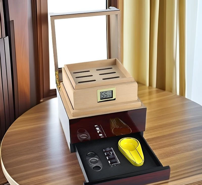 صندوق تنقية سيجار من خشب الأرز مطلي بالبيانو، علبة سجائر من الخشب الصلب ذات سعة كبيرة