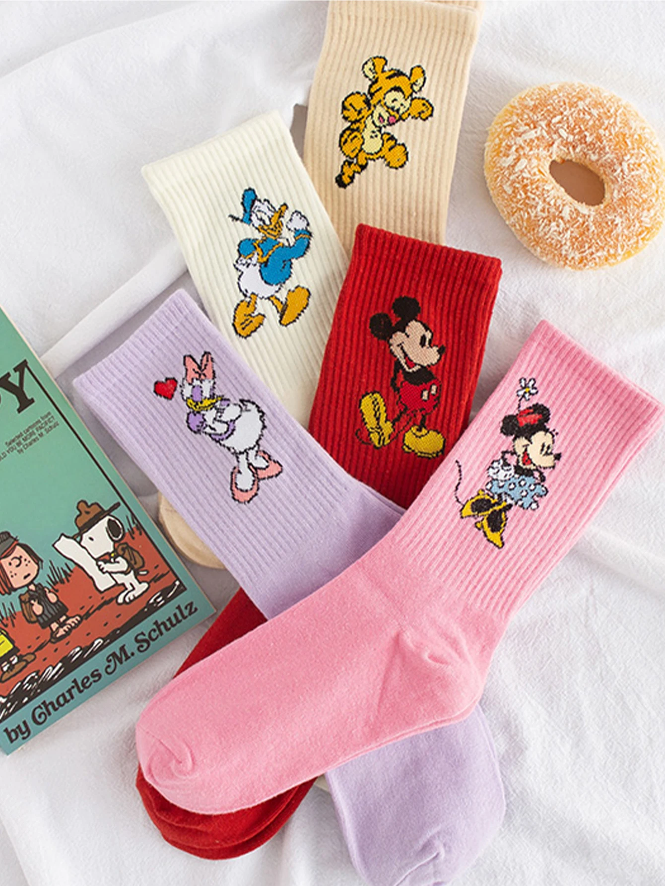10/15 Pairs of miniso New Fashion Disney Cartoon Character Mickey Mouse Pattern Comfortable Soft and Casual Women's socks