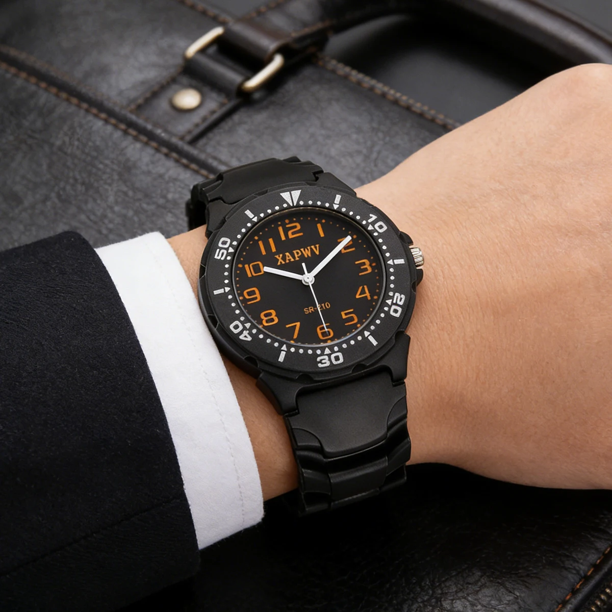 

Женские и детские кварцевые часы, силиконовый ремешок, повседневный и модный стиль, незаменимые наручные часы для ежедневных поездок на работу.