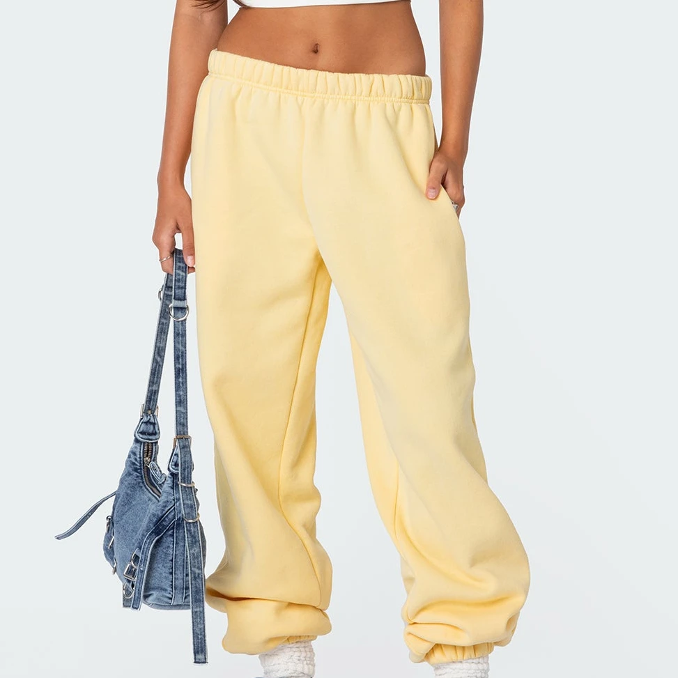 سراويل رياضية كاجوال أنيقة ومريحة من Activewear، سراويل كاجوال مميزة بلون سادة