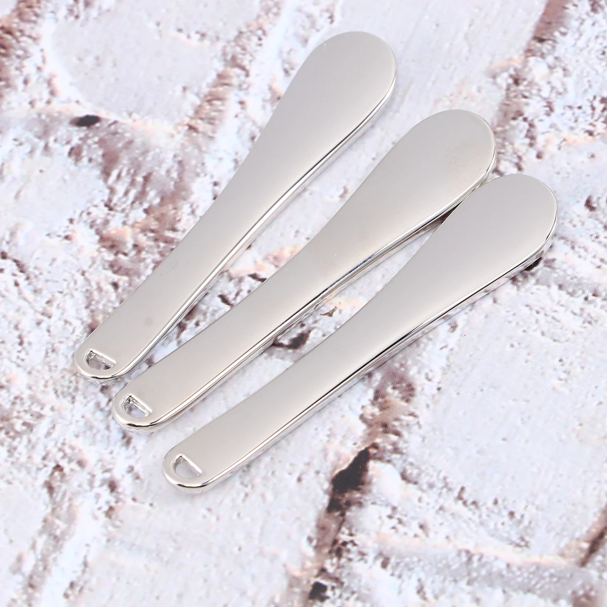 

5pcs Mini Makeup Spoon Durable Material Compact Size Facial Mask Cream Lotion Tools Metal Spatula Beauty Scoop Skin
