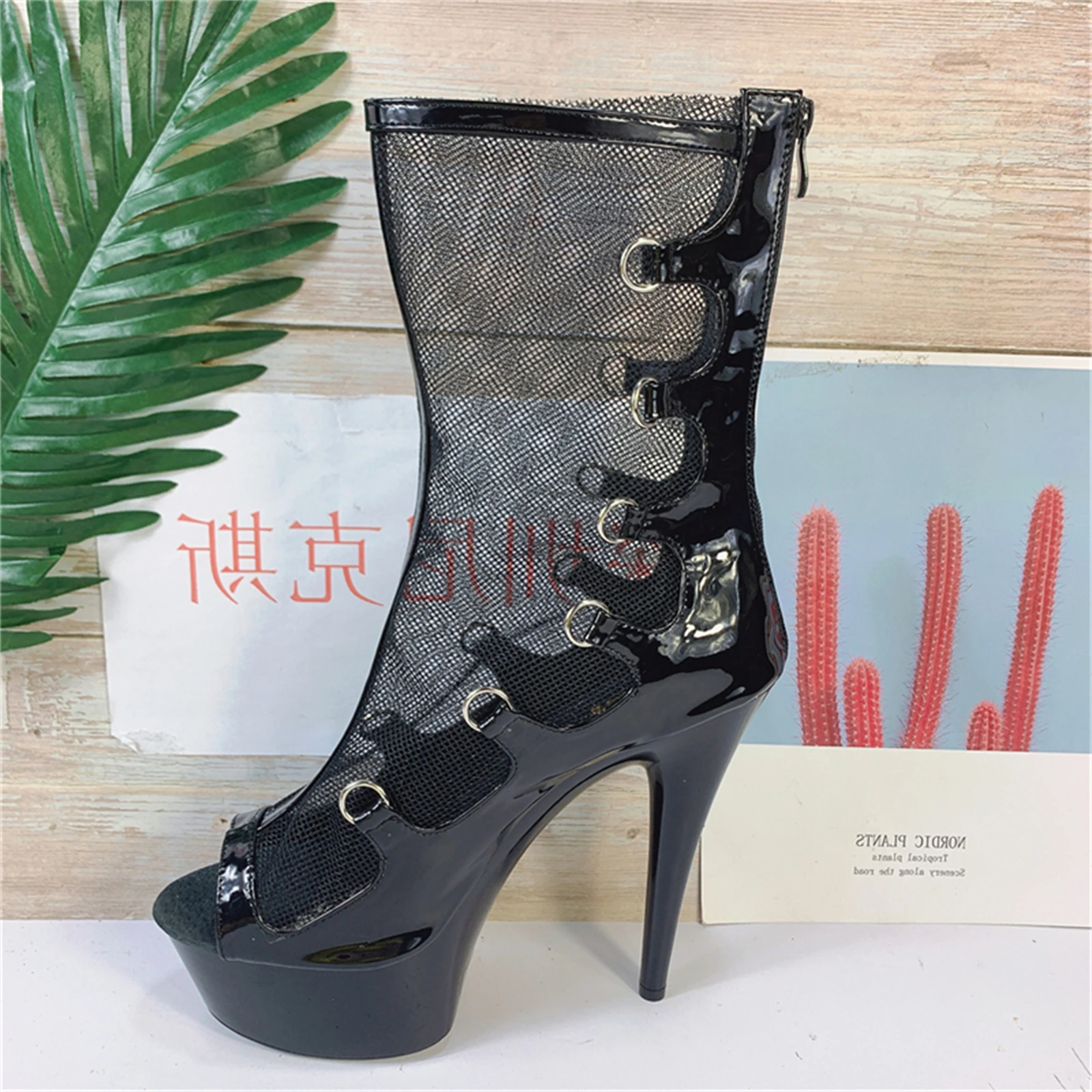 2025 القوطية فم السمكة أحذية النساء شبكة والجلود منصة خنجر الكعوب عبر الدانتيل يصل حلقات معدنية اللمحة تو حذاء من الجلد