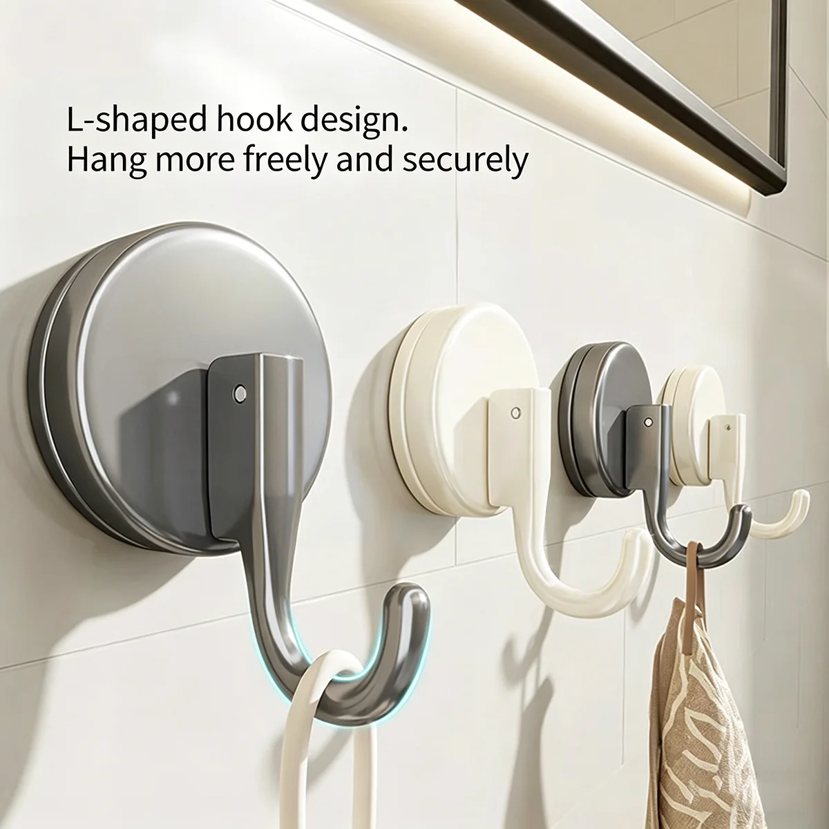 2Pcs Vacuum Suction Cup Hooks for Wall Shower Glass Window Kitchen Bathroom & Restroom Organization